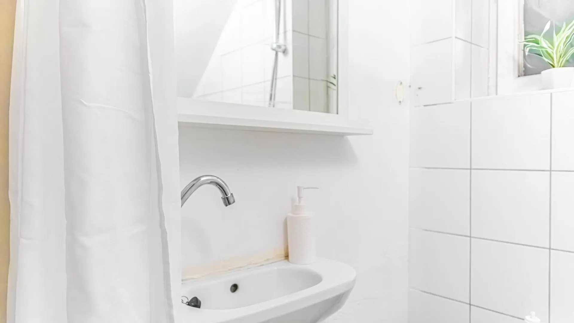 Apartment Attractive 2Br Apt Near Akh Ideal For Longstays Vienna