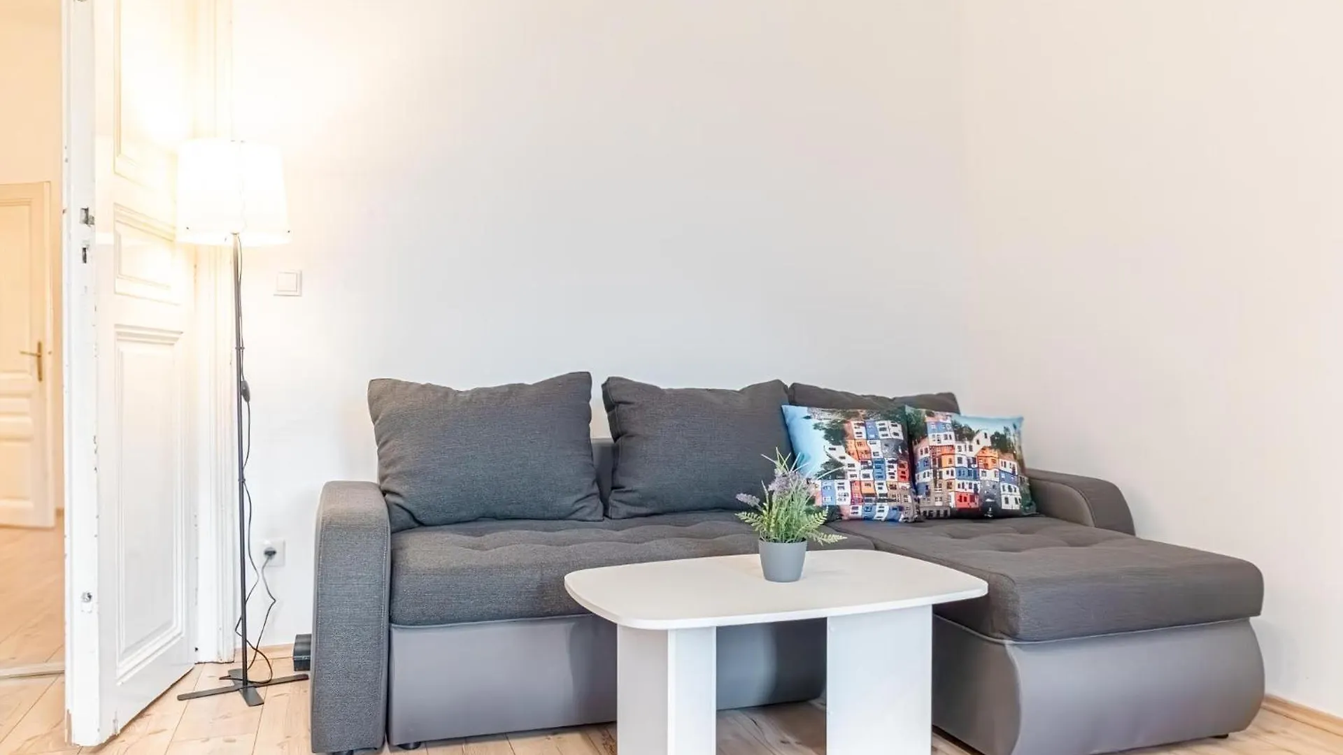 Apartment Attractive 2Br Apt Near Akh Ideal For Longstays Vienna